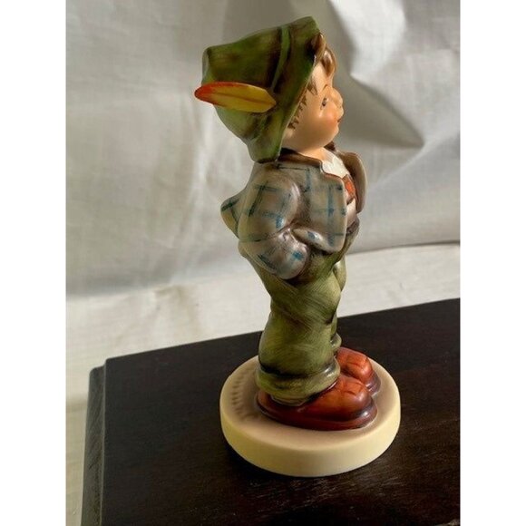 Hummel Hello World figure 429 5.5" - Picture 2 of 8